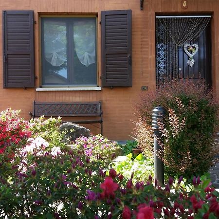 B&B Accanto Al Focolare 2 Ούντινε Εξωτερικό φωτογραφία