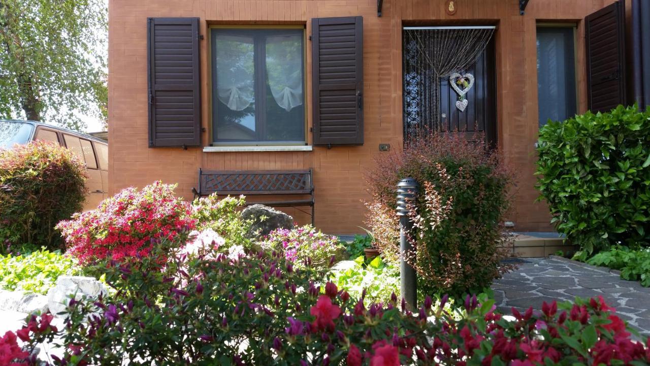 B&B Accanto Al Focolare 2 Ούντινε Εξωτερικό φωτογραφία