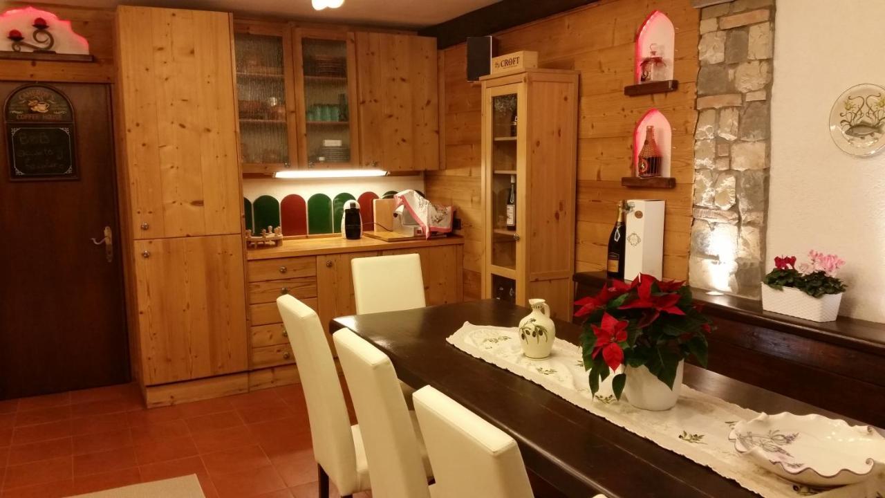 B&B Accanto Al Focolare 2 Ούντινε Εξωτερικό φωτογραφία