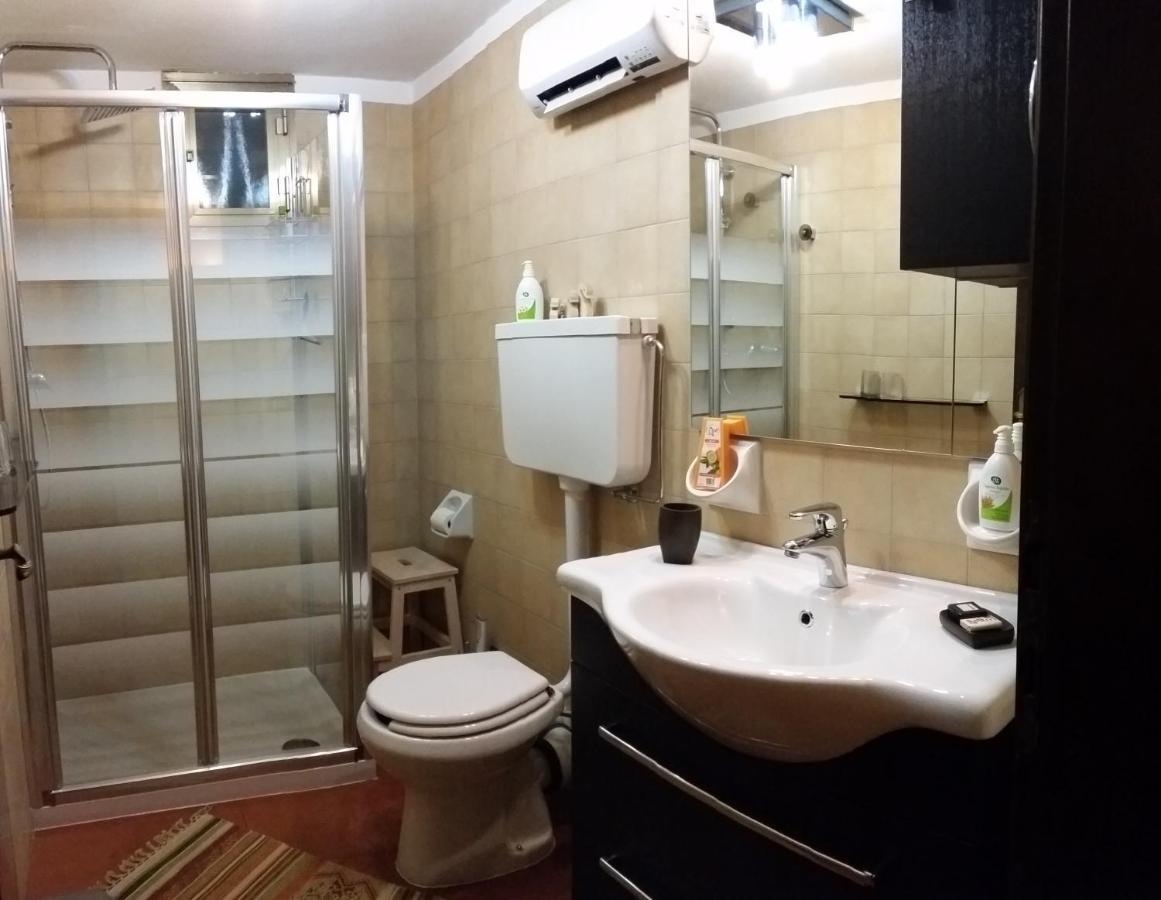 B&B Accanto Al Focolare 2 Ούντινε Εξωτερικό φωτογραφία