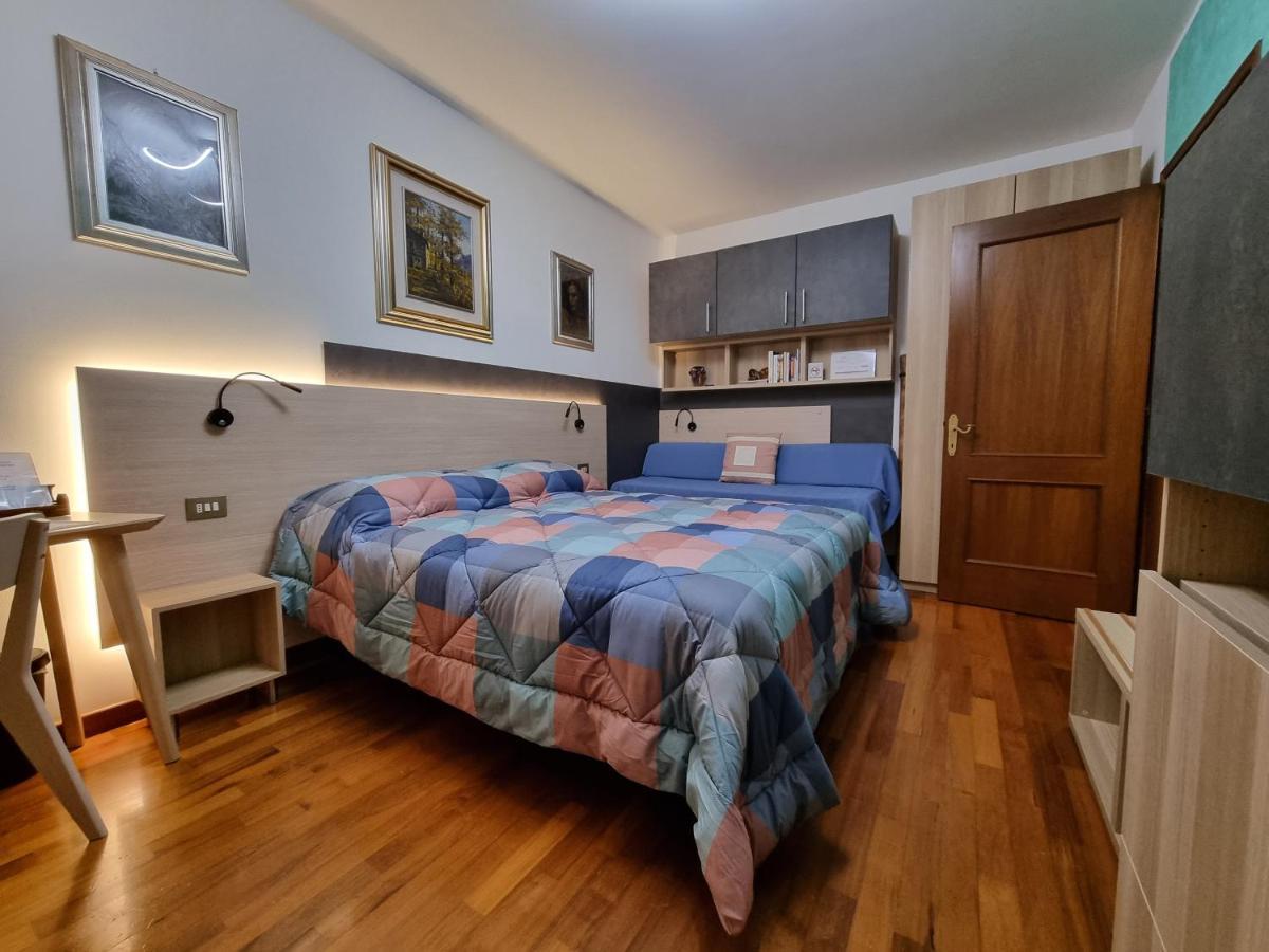 B&B Accanto Al Focolare 2 Ούντινε Εξωτερικό φωτογραφία